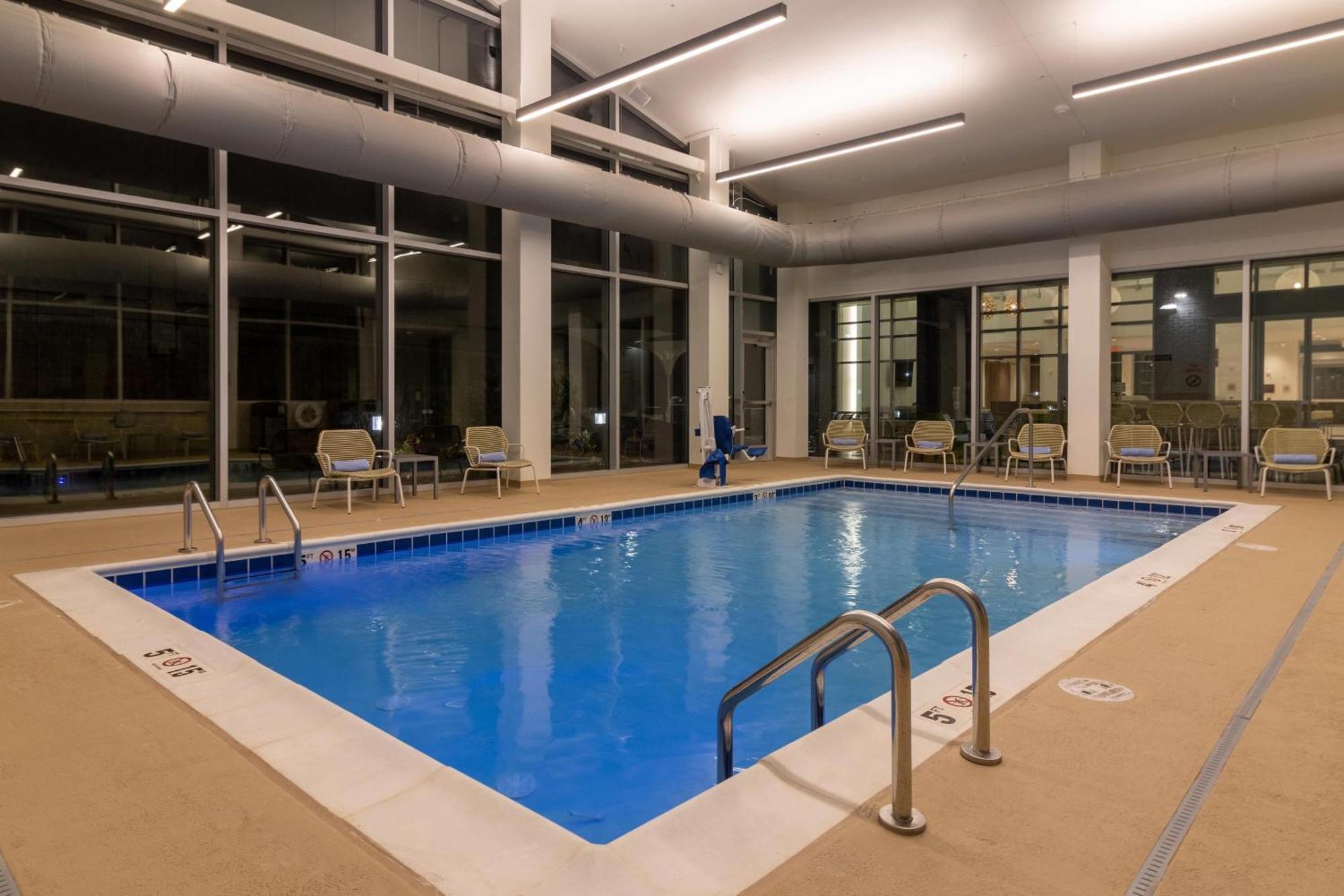 Отель Element St. Louis Midtown Экстерьер фото