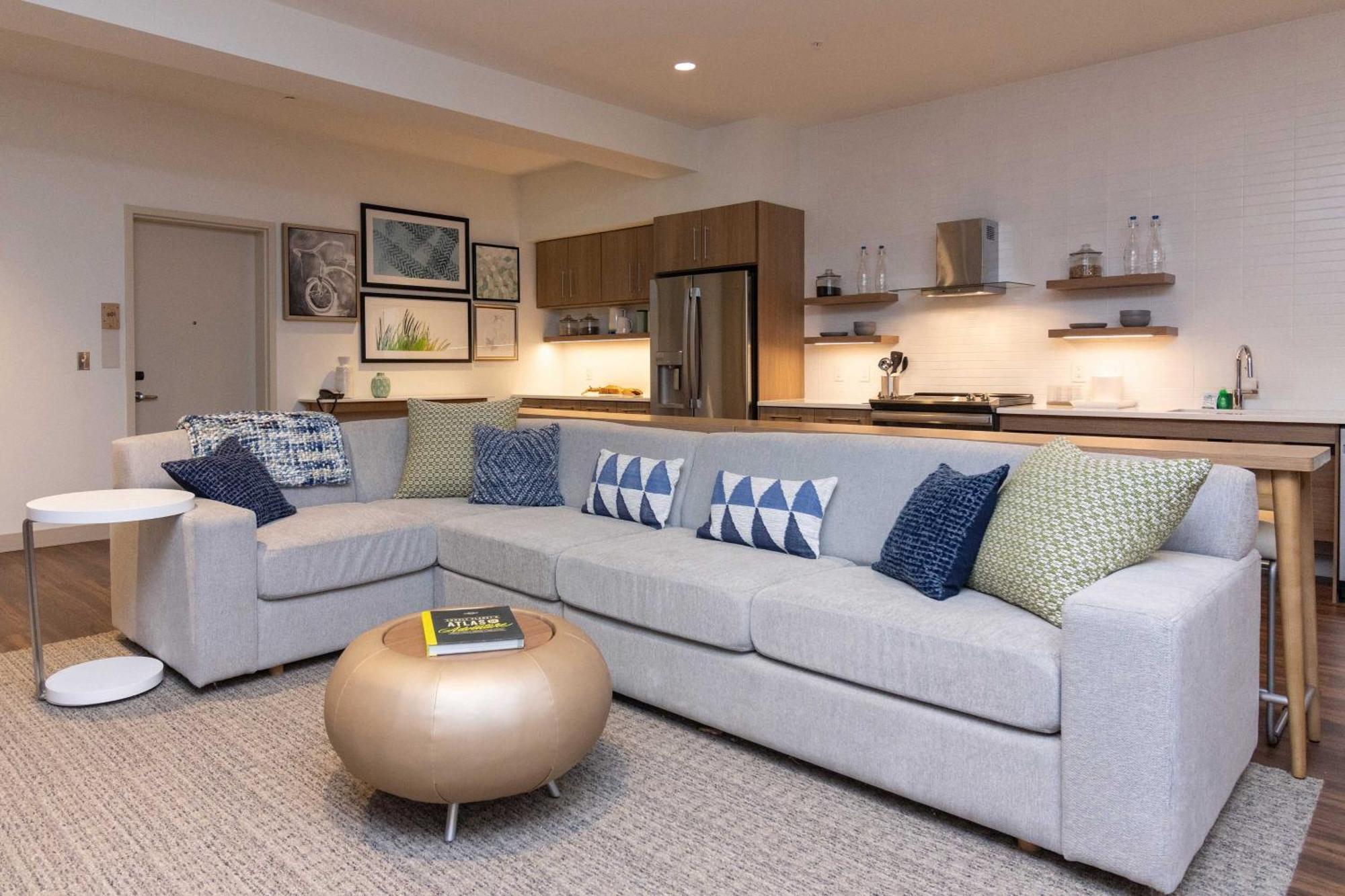 Отель Element St. Louis Midtown Экстерьер фото